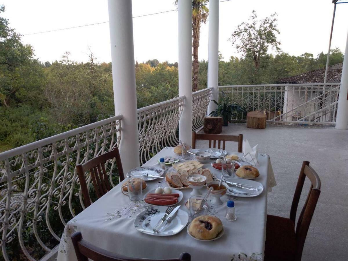 Surmava Palace Martvili Εξωτερικό φωτογραφία