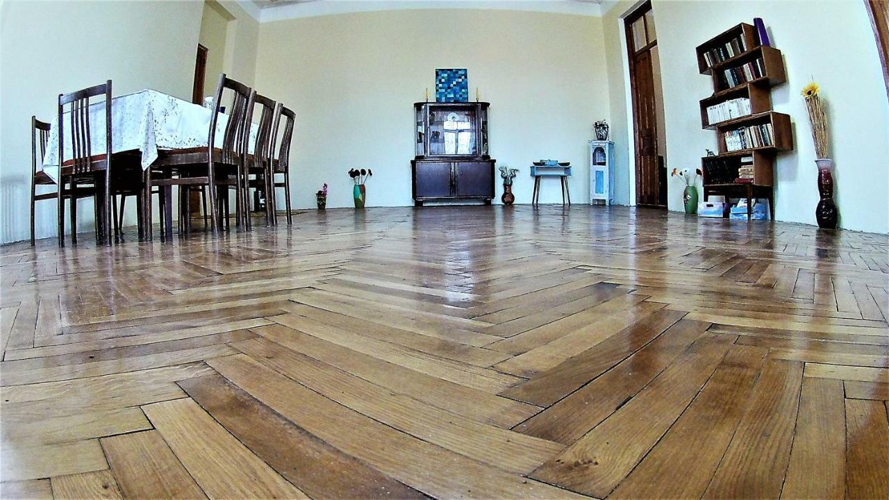 Surmava Palace Martvili Εξωτερικό φωτογραφία